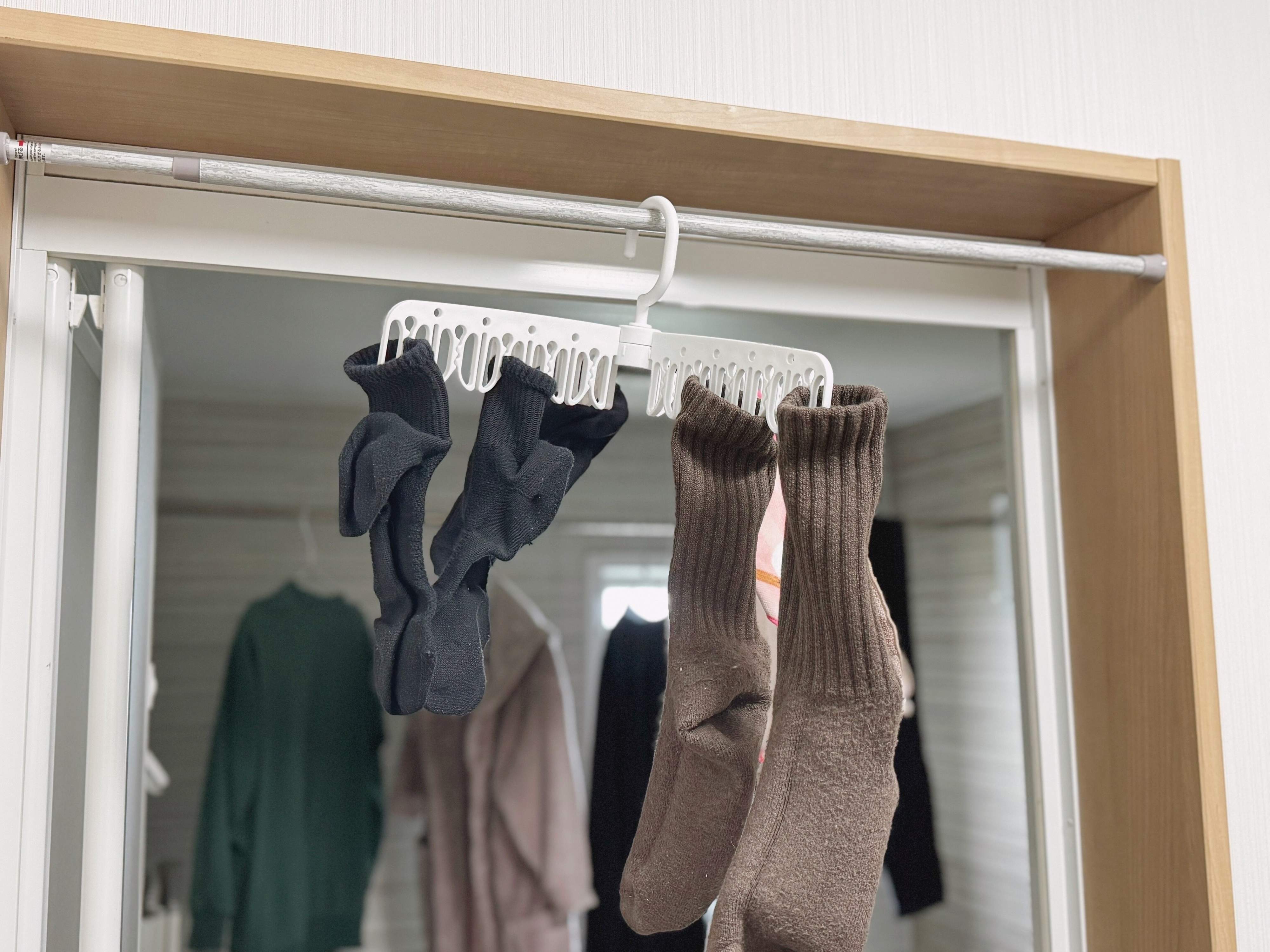 2．洗濯ハンガークロスタイプ