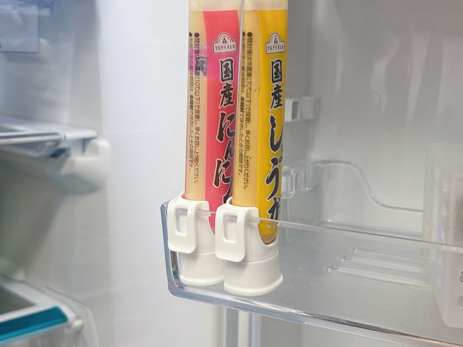 【ダイソー】便利なキャップがさらに便利に!冷蔵庫のごちゃごちゃを解消する進化に注目