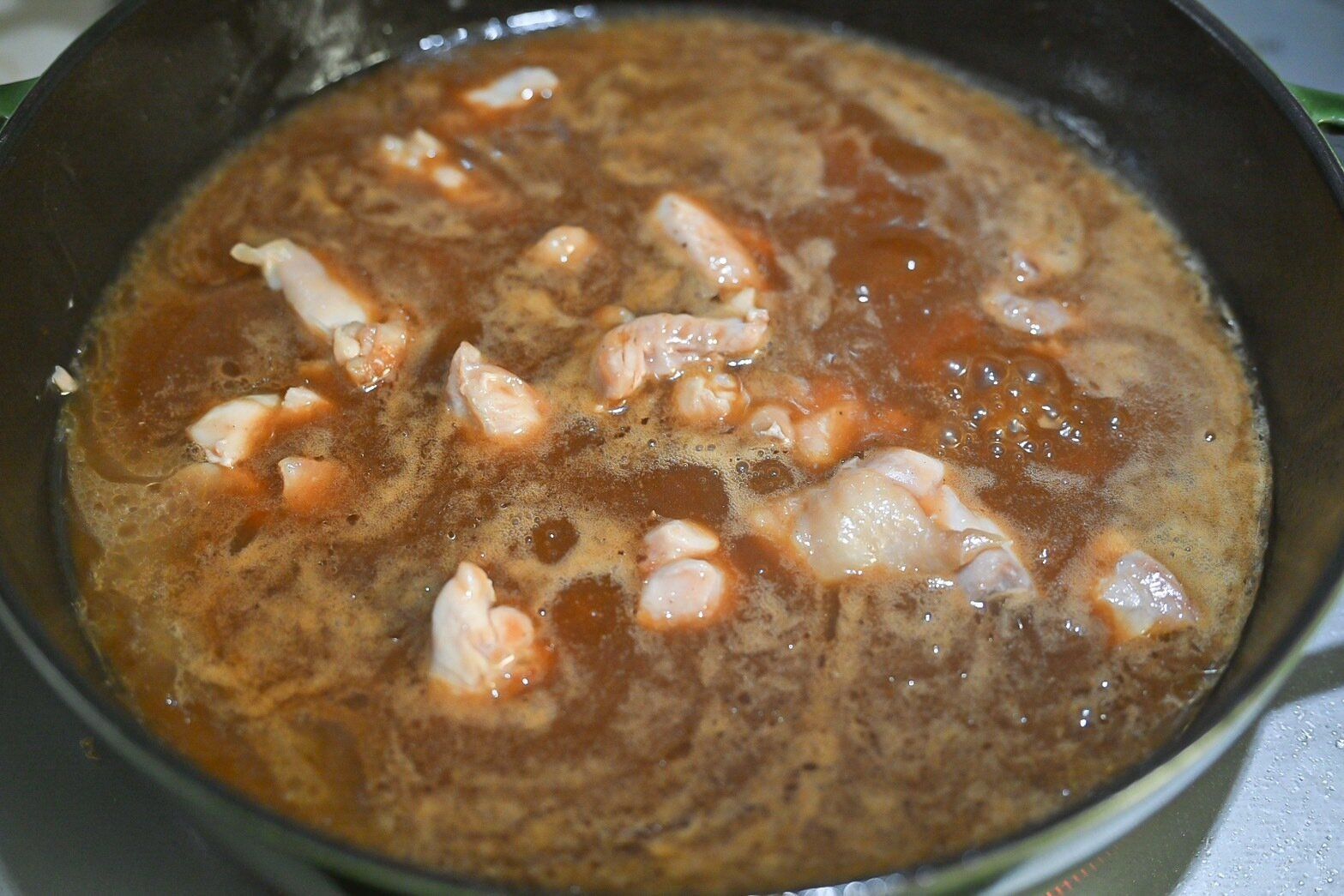 山椒みそ鍋つゆを入れた鍋