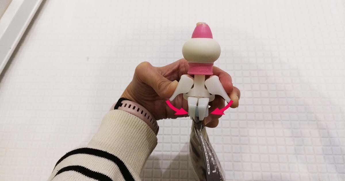 「詰め替えそのまま」のポンプを固定