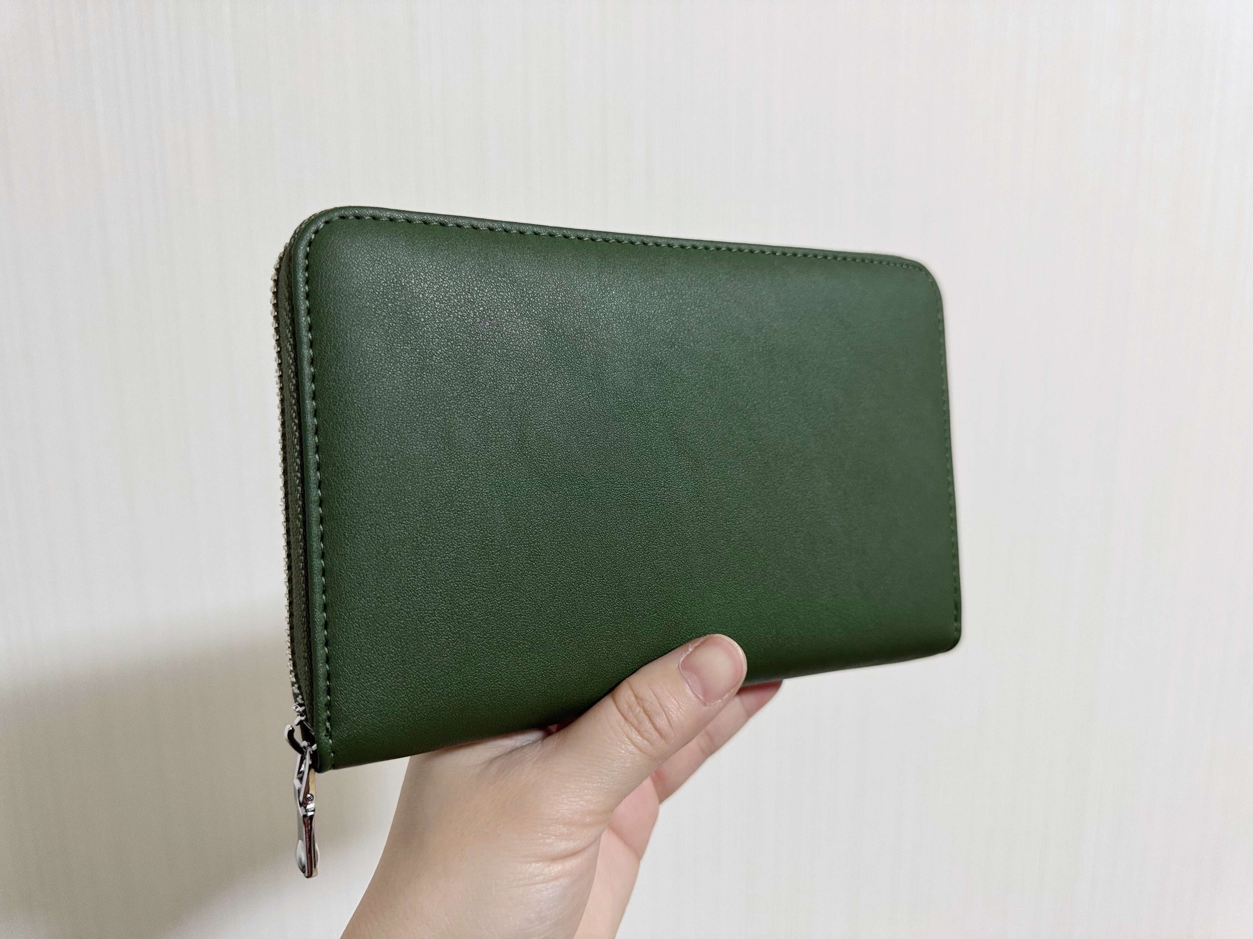 【リピ買い】ぜんぶまとめて入る「大容量の通帳ケース」が家計管理にいい感じ！