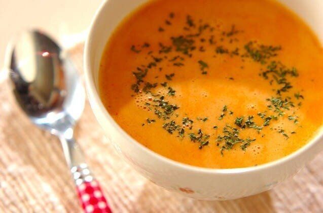 コク旨！赤パプリカのポタージュ