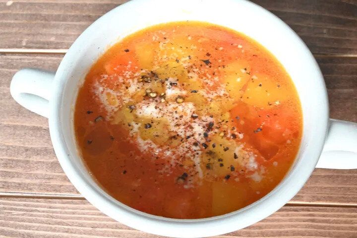 栄養満点！冷凍パプリカと生ハムのスープ