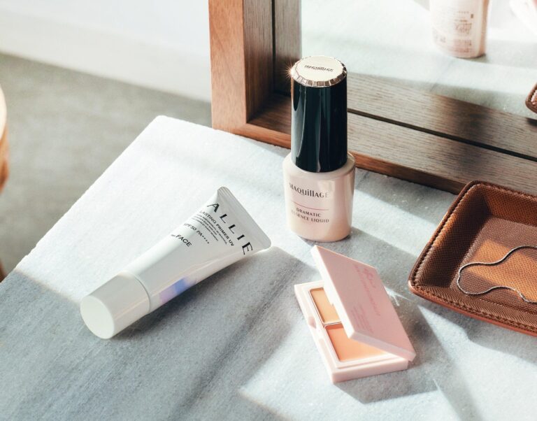 【メイクアップ部門】美容賢者と『サンキュ！』読者が選んだドラッグストアコスメのおすすめ決定版！