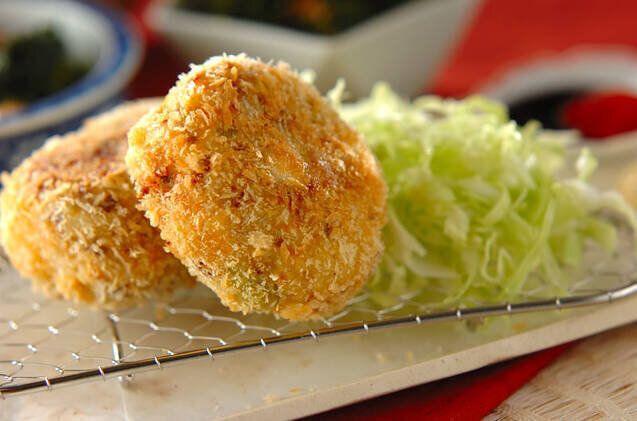 ソラ豆入りホクホクコロッケ