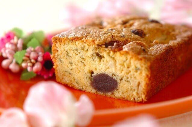 カリフラワーの桜パウンドケーキ
