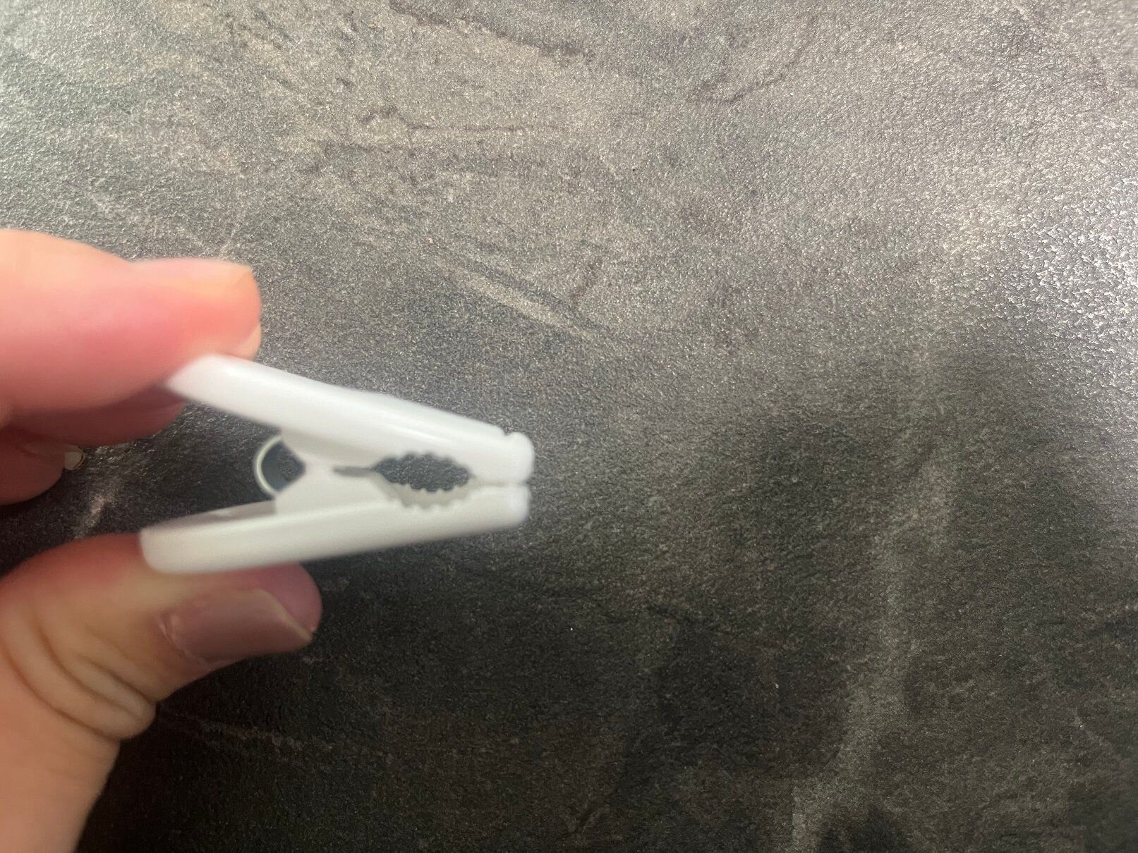 【ダイソー】1個22円、家中で大活躍! キッチン、クローゼットどこでも使える超優秀アイテム