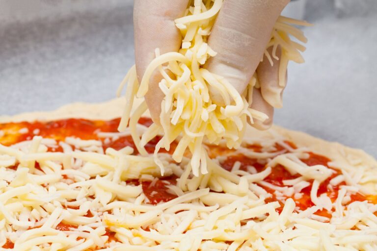 【業務スーパー】節約のプロがリピしている業スー食材とは？食費にうれしい超おトク食材はコレ！