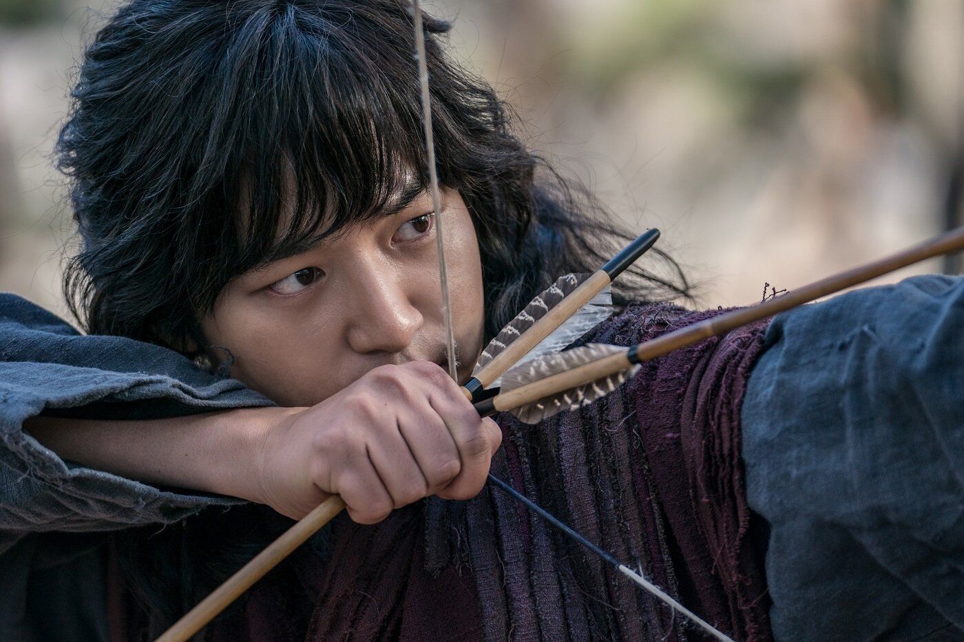 『私の国』弓を構えるソ・フィ(ヤン・セジョン)