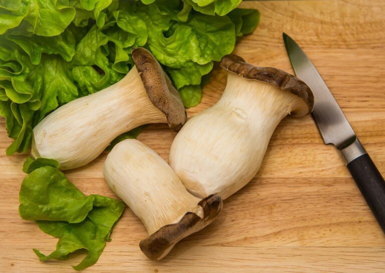 じつは避けたほうがいいかも!?野菜のプロが教えるエリンギの「もったいない」食べかた