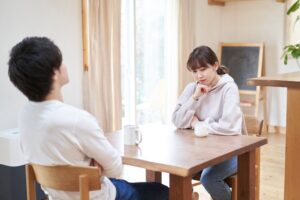 わかりやすい攻撃はしない「ステルスモラハラ」とは？優しい夫の本性に苦しめられる妻たち