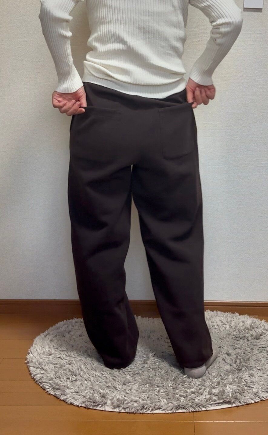 ユニクロ スウェットワイドパンツ