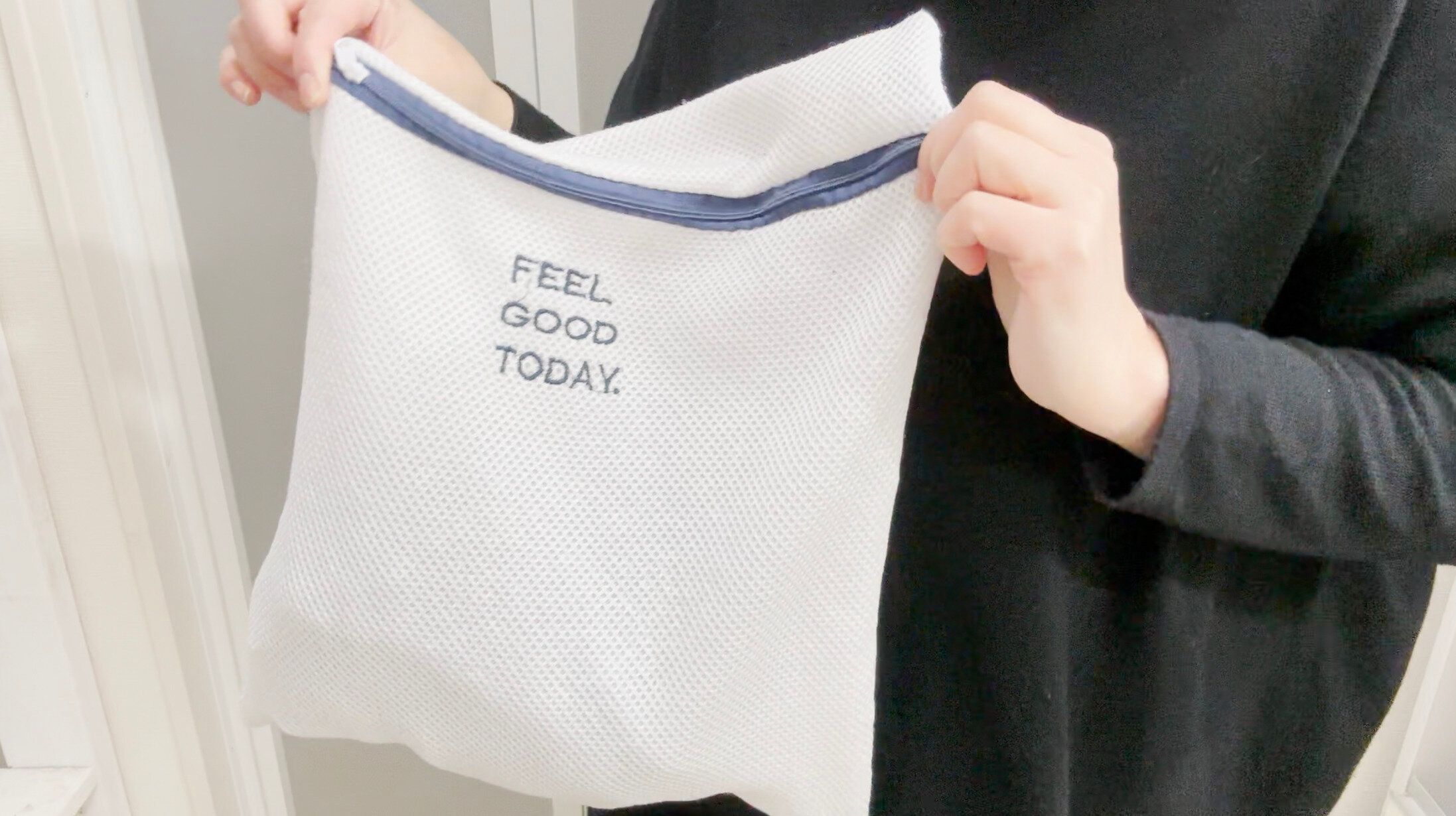 靴下を洗濯ネットにひとまとめ