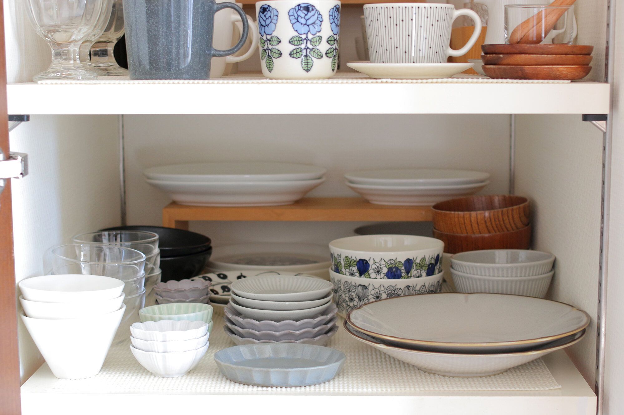 食器棚の見直し