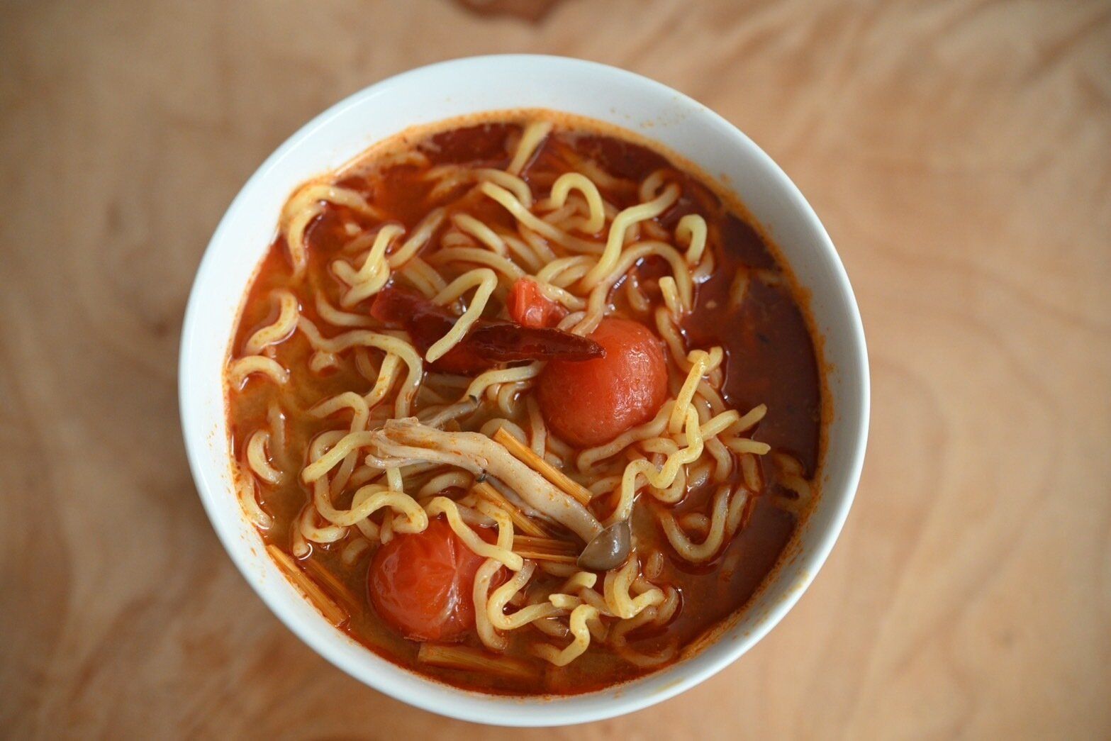 トムヤムクンラーメン