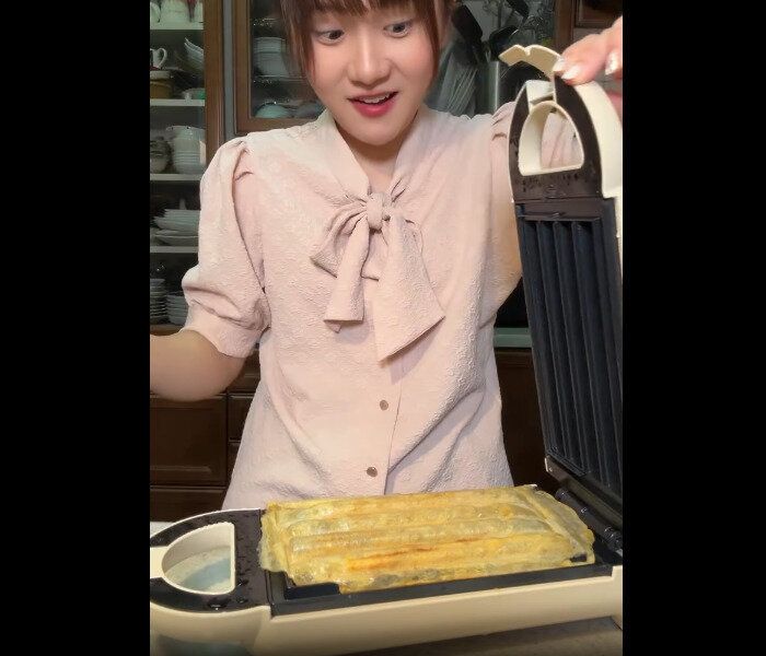 【3COINS】カリっと仕上がる！チュロスメーカー