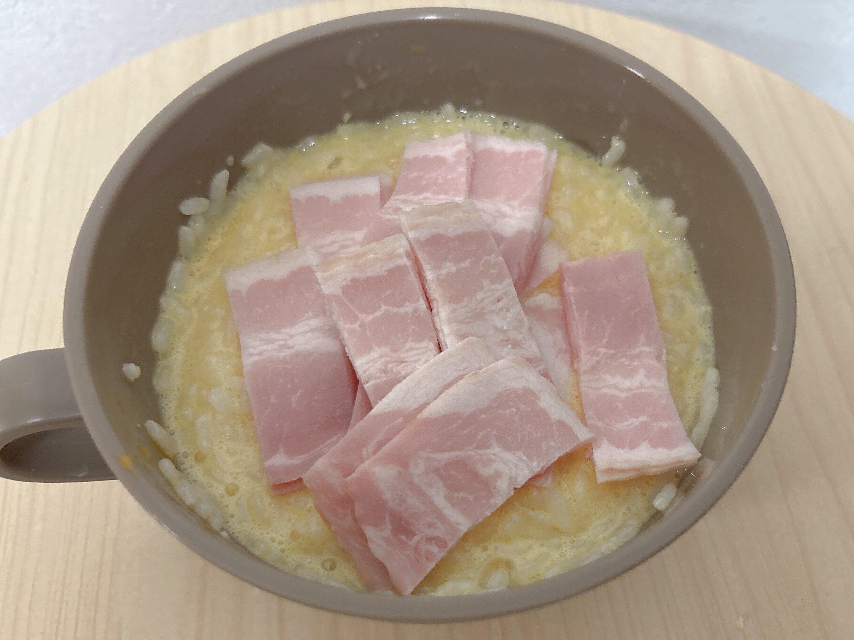 3COINSフタ付きスープ調理マグ