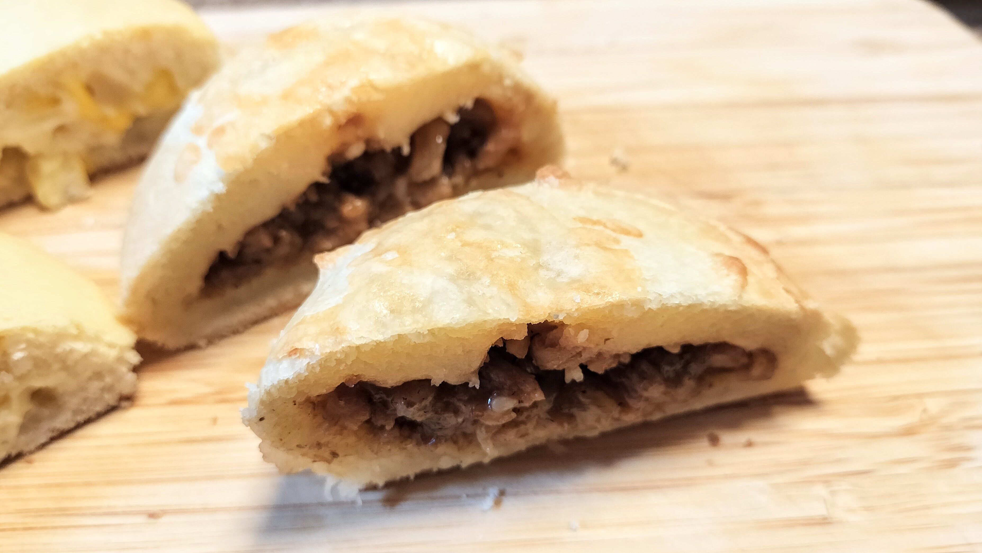 やみつきプルコギパンの中身