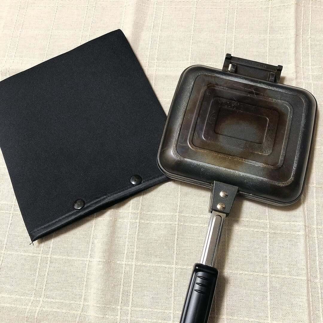 【ダイソー】ネオプレン生地&スナップボタンで出し入れもスムーズ