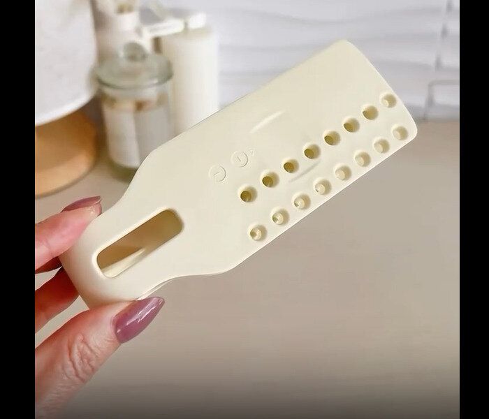 【セリア】ラクにかみ切れる！穴あけ海苔用パンチ