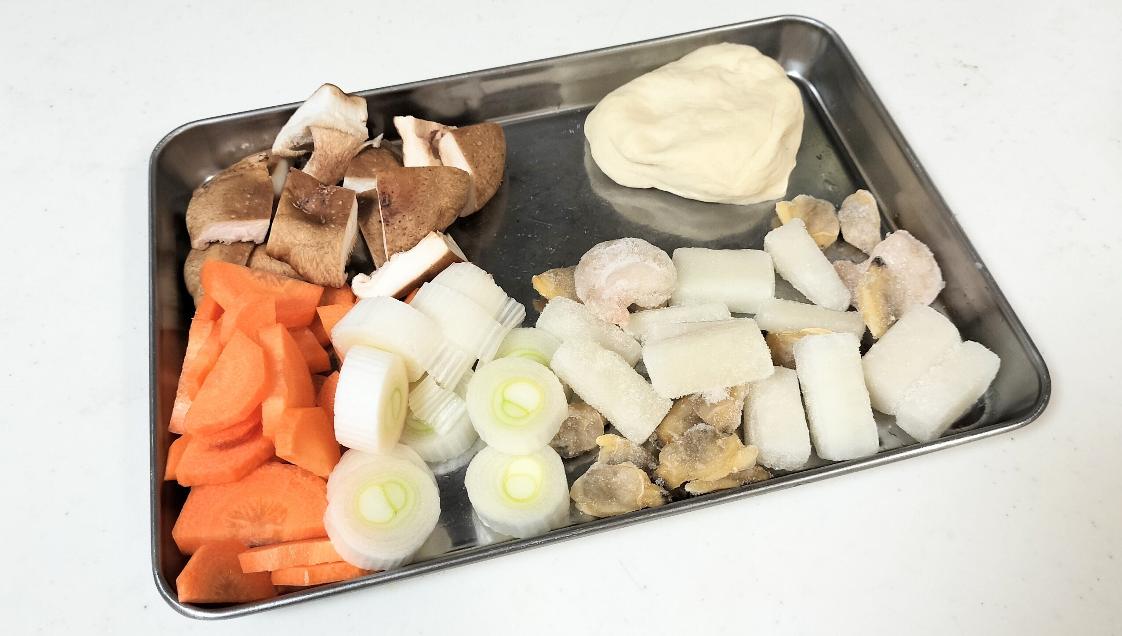 スジェビにいれる具材