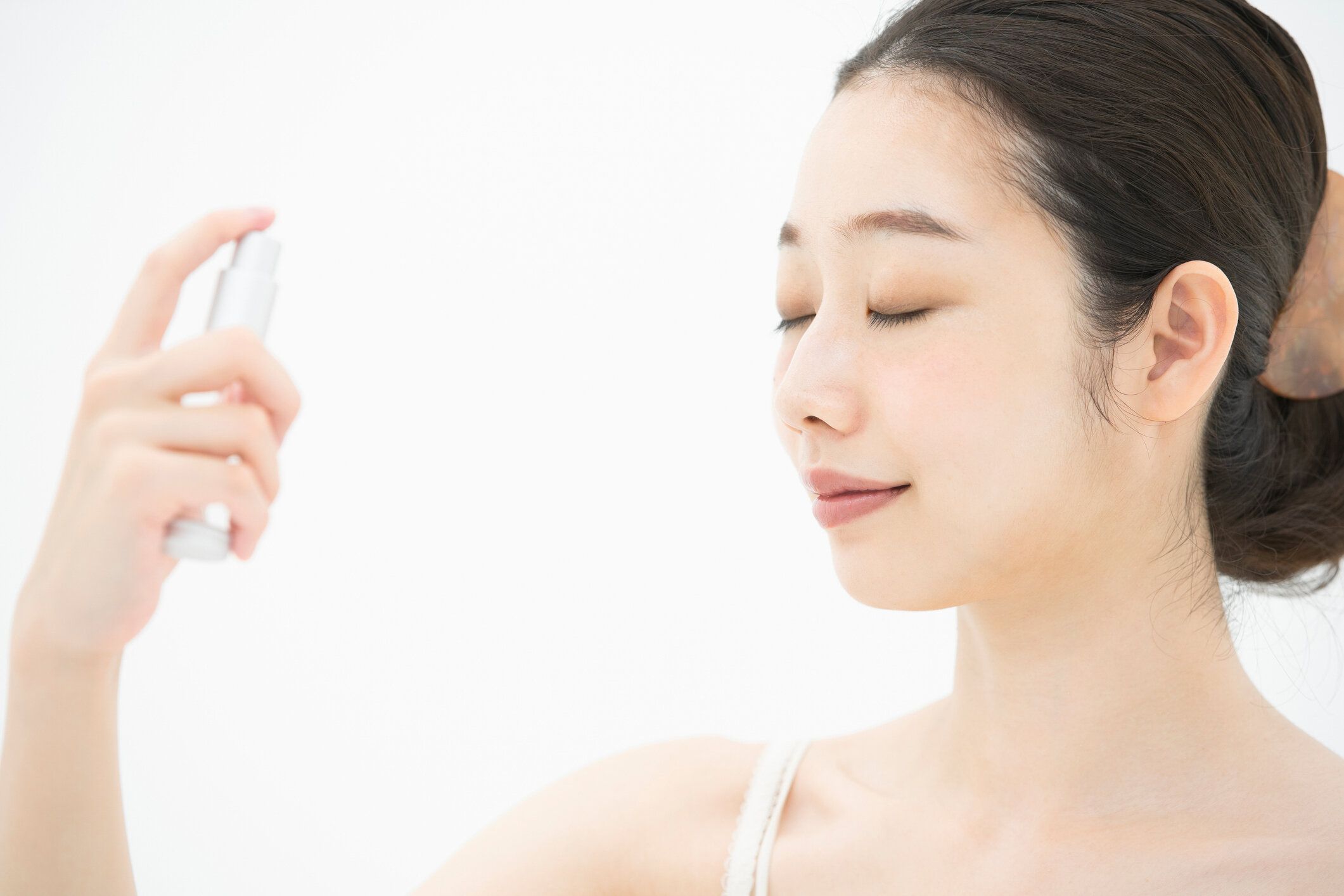 顔汗を止める!ドラッグストアで入手可能なおすすめ制汗剤11選