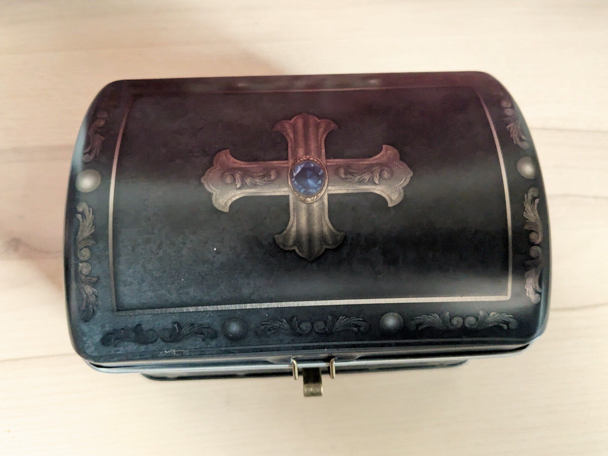 カルディオリジナル「宝箱缶」