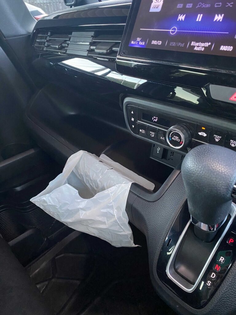 荷物が多い人必見！せまい車でも収納力アップする神ワザと神グッズ