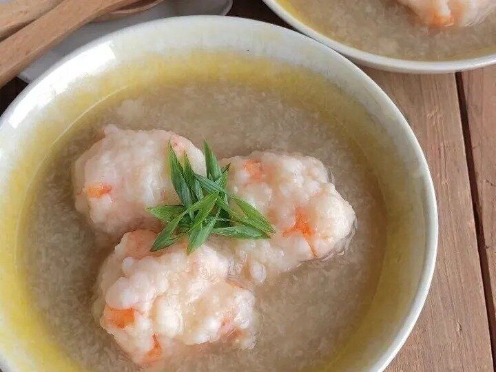 海老団子のおろし蓮根スープ