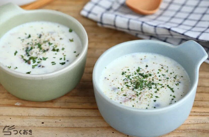 きのことベーコンのバターミルクスープ