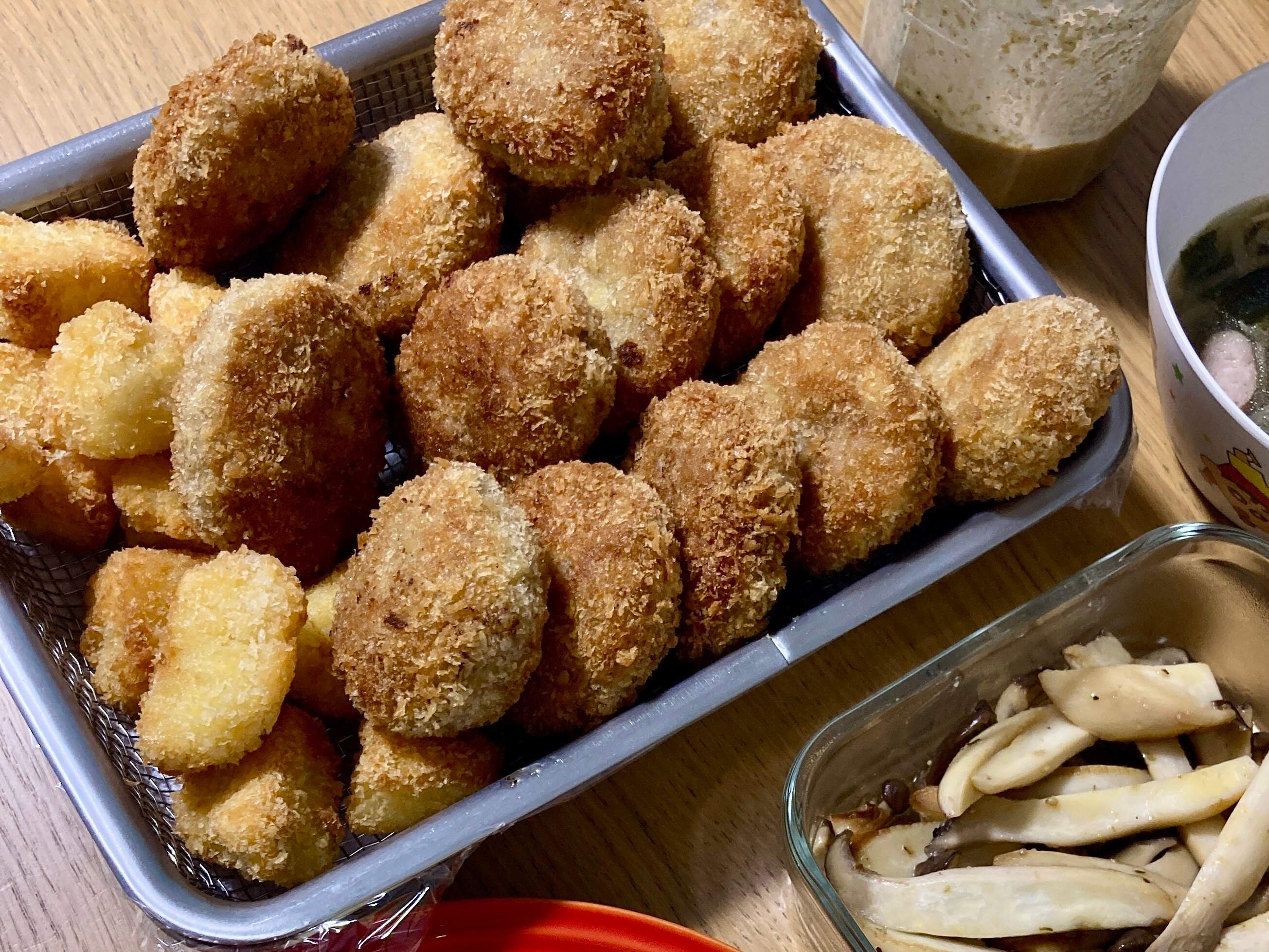 いもフライとメンチカツ