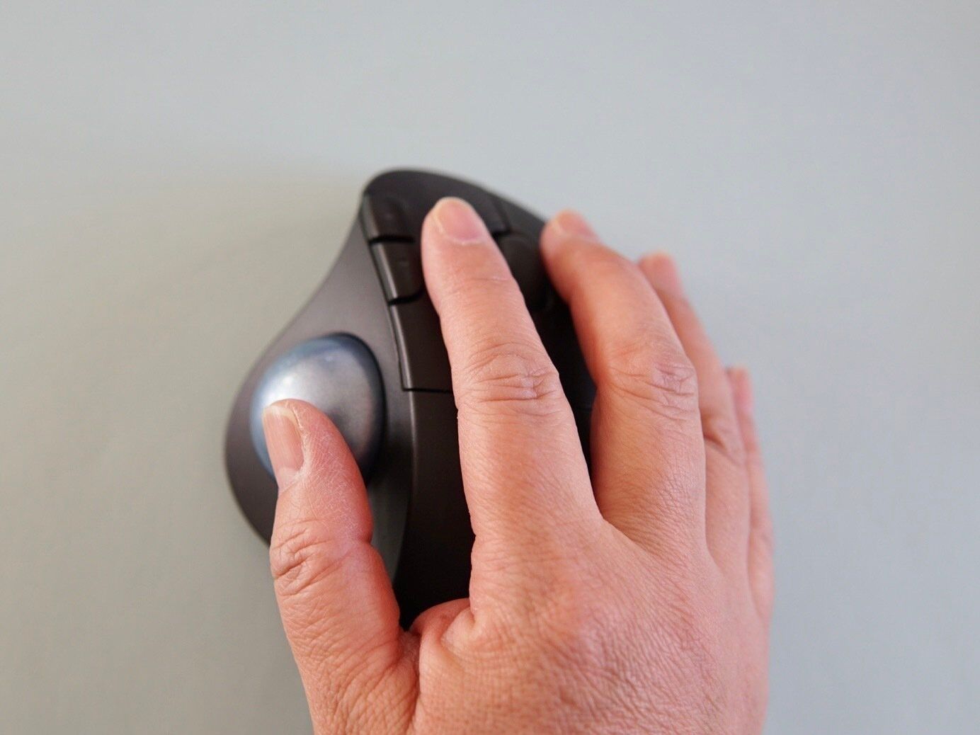 トラックボールマウス