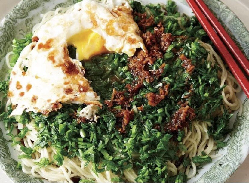 にらあえ麺 卵のっけ