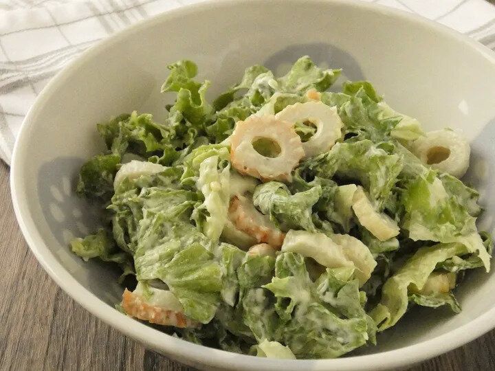 レタスとちくわのチーズ味噌和え