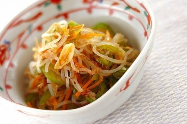 しらたきのニンニクおかか炒め