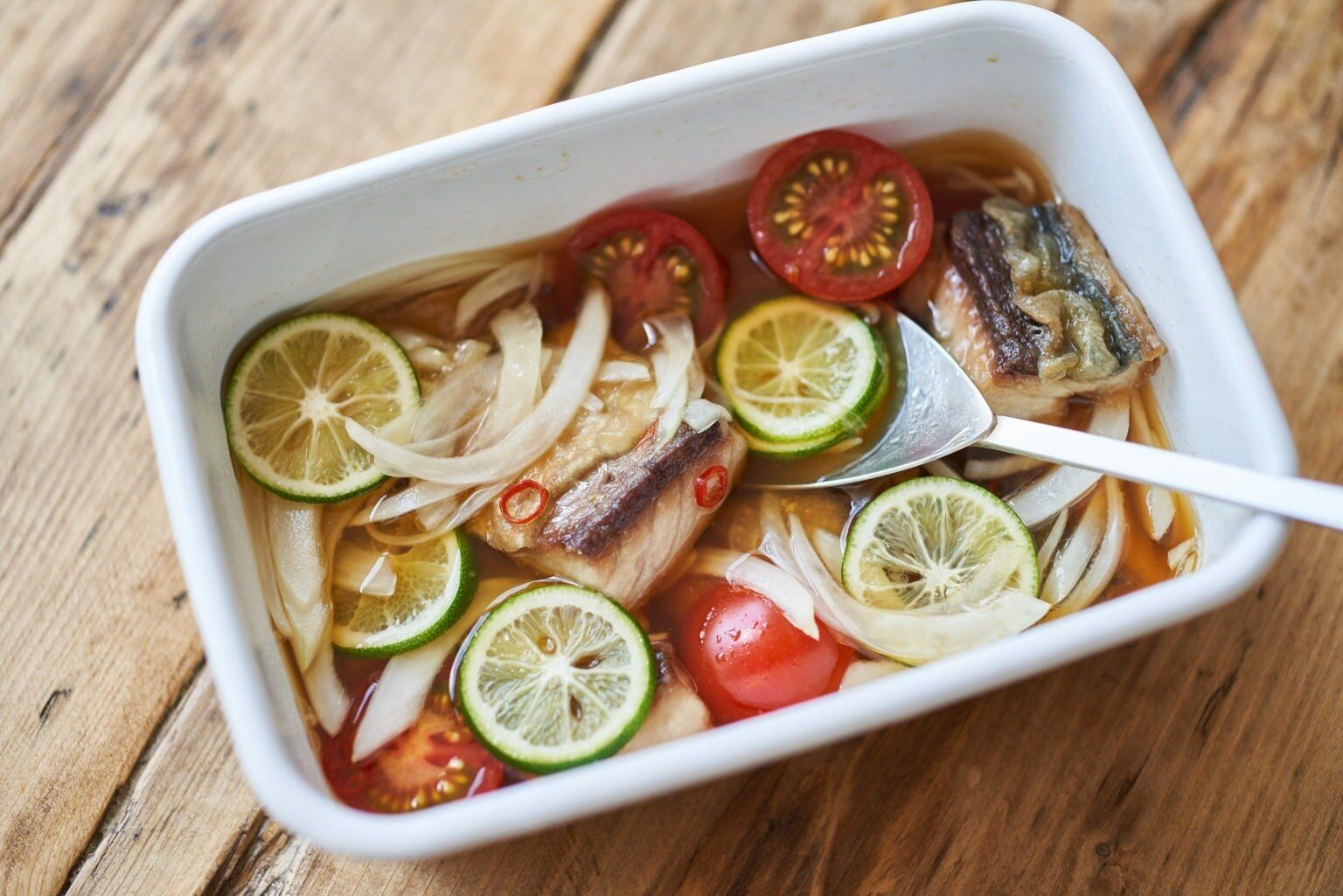 さばとトマトの南蛮漬け