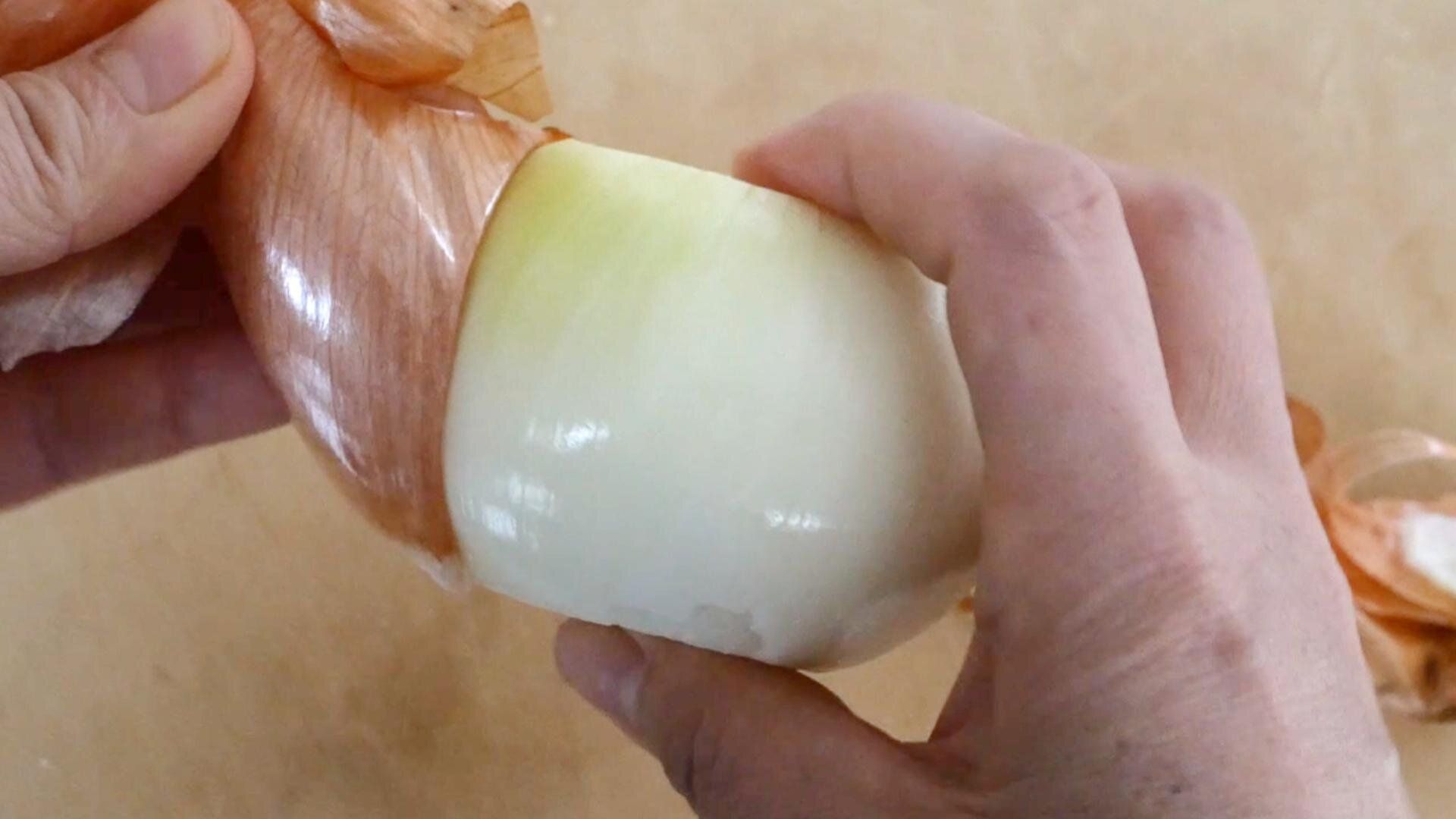 玉ねぎの皮むき