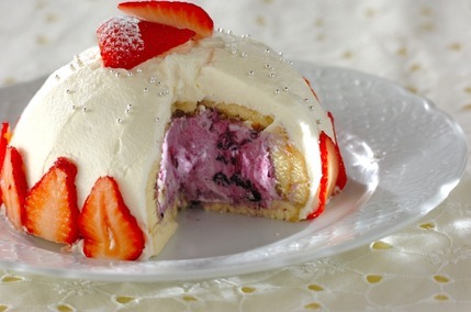 ブルーベリーのドームケーキ