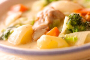 シチューのリメイクレシピ35選！ごはんや麺類、おかずにアレンジできる人気レシピをご紹介！