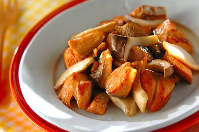 コリコリ食感が楽しい「エリンギ」のおすすめレシピ109選！和・洋・中どのジャンルの料理でも大活躍！