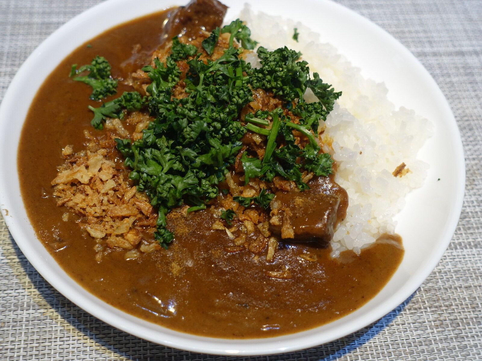 味噌汁にバター…じつは合うんです！絶対試したくなる「いつもの料理にひと工夫」のアイデア6選