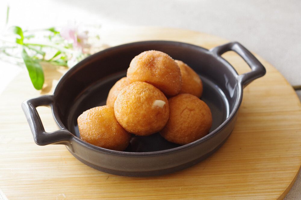 【セブン】あまじょっぱい罪な味!見つけたら必ず買う“冷凍チーズボール”