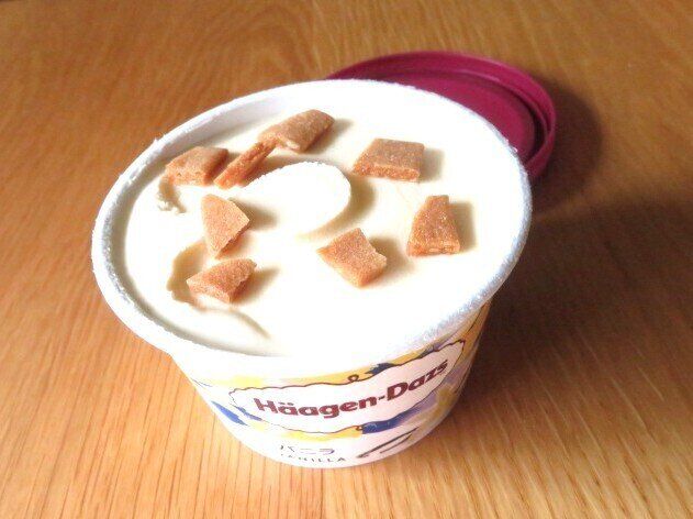 アレンジ3:アイスクリームにトッピング