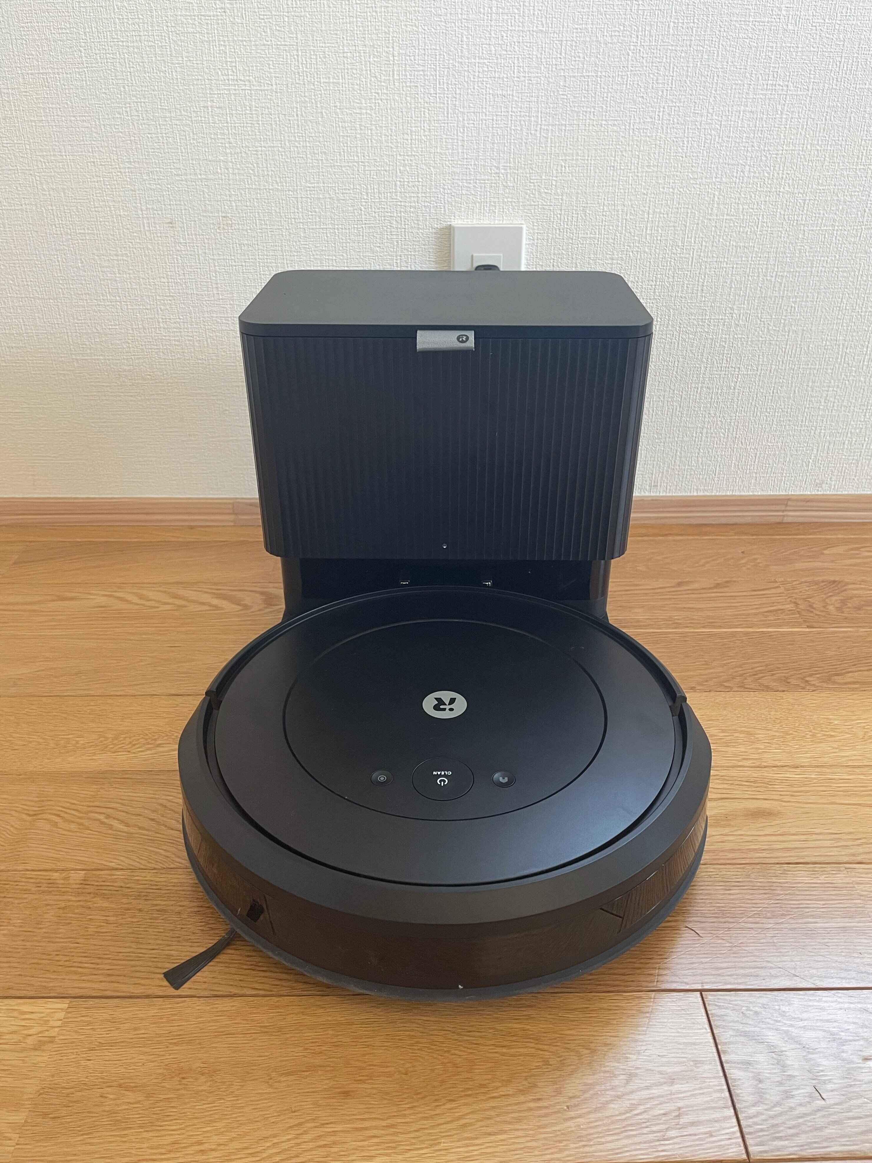 Roomba Combo 2 Essential ロボット + AutoEmpty 充電ステーション