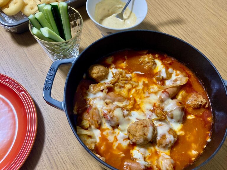 巻くのやめました！ズボラでも大丈夫！「ロールキャベツ」の意外な作り方とは