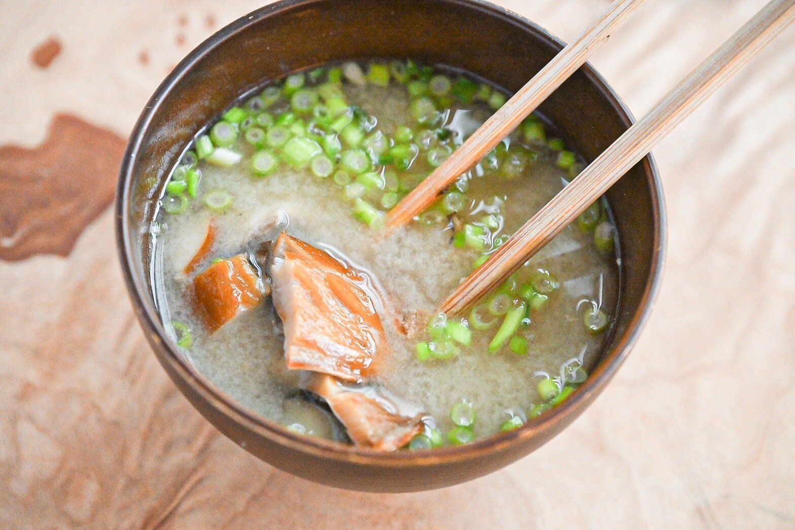 燻製とろサバのみそ汁