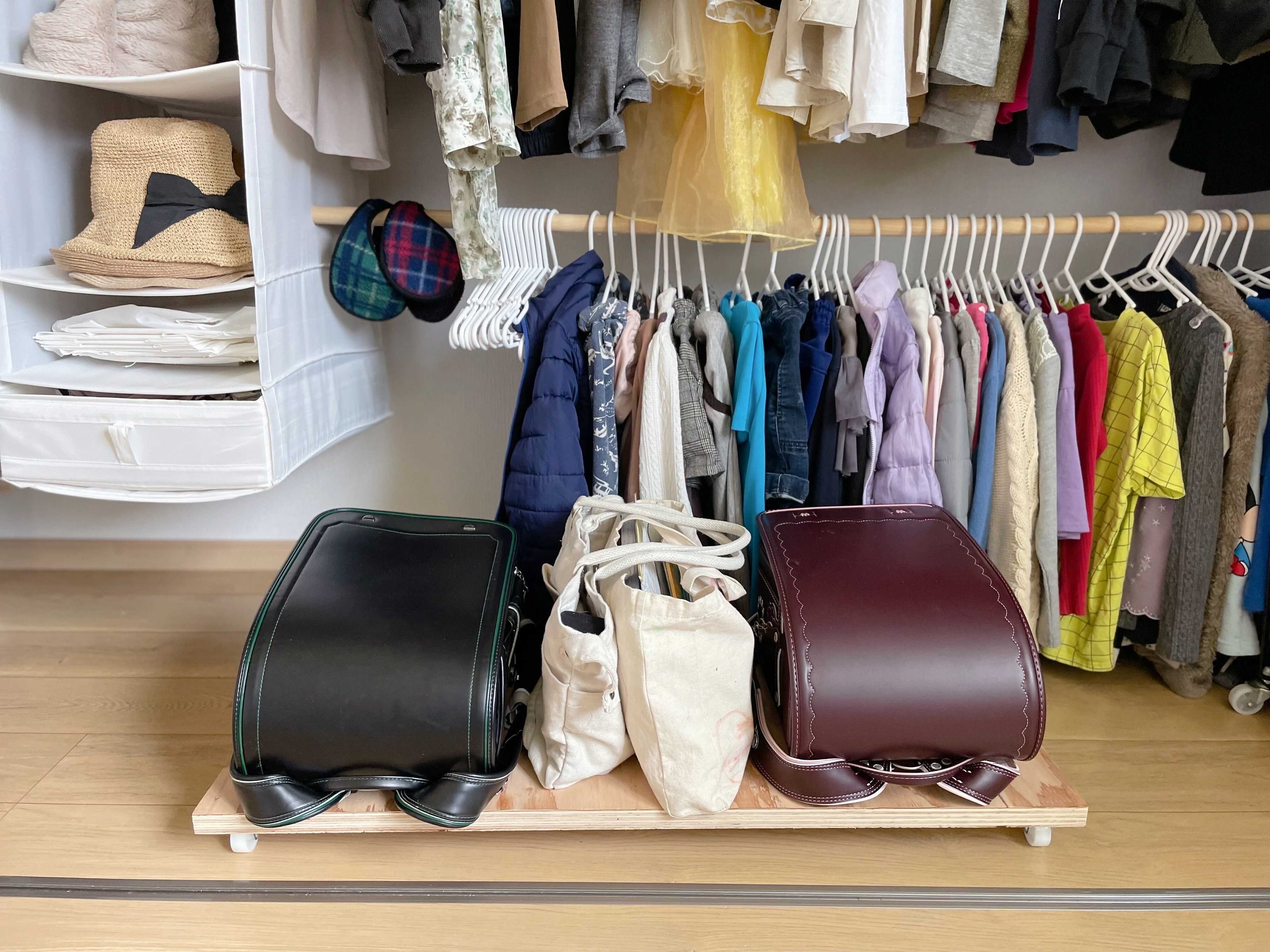 3．ランドセルラック