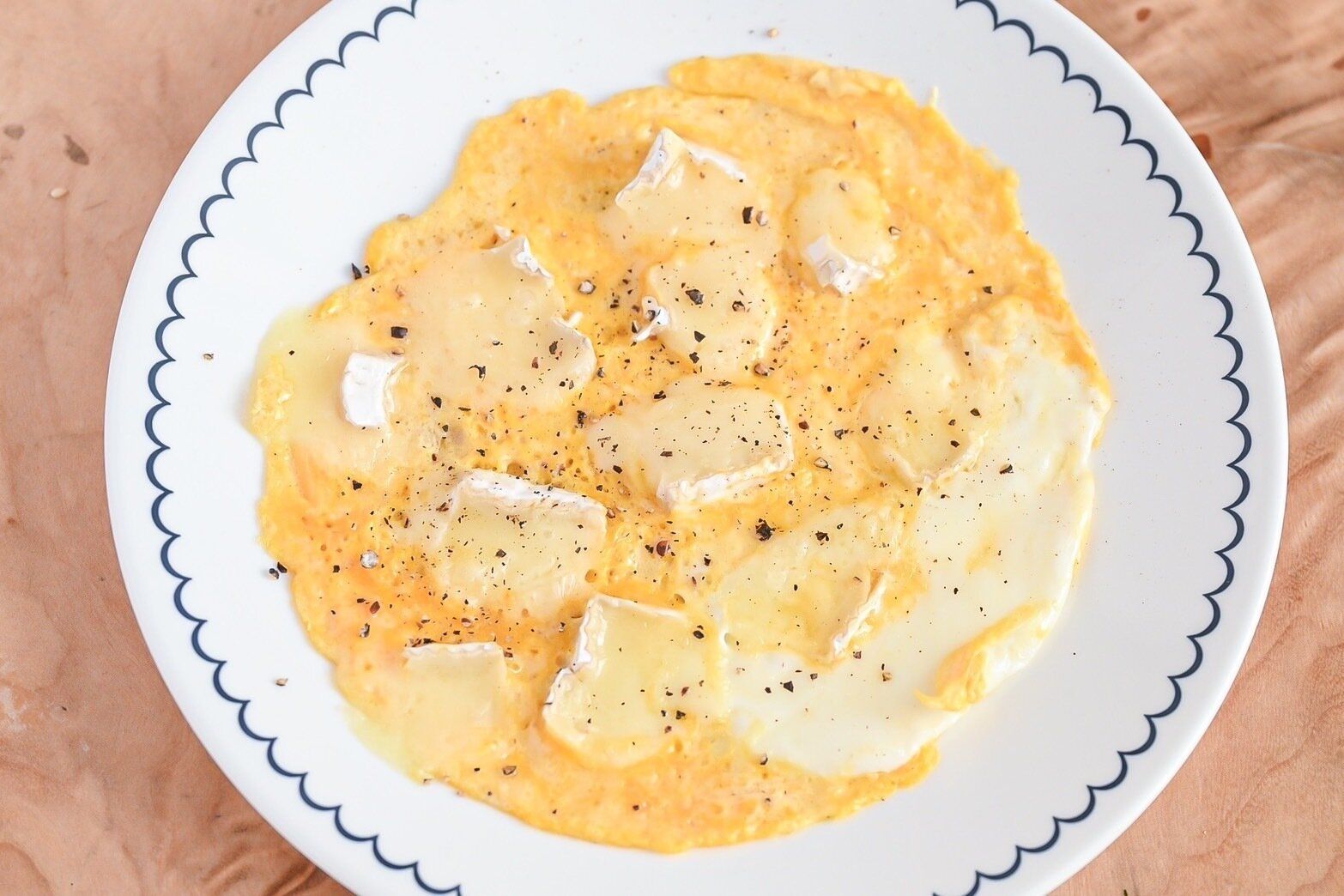 オープンオムレツ