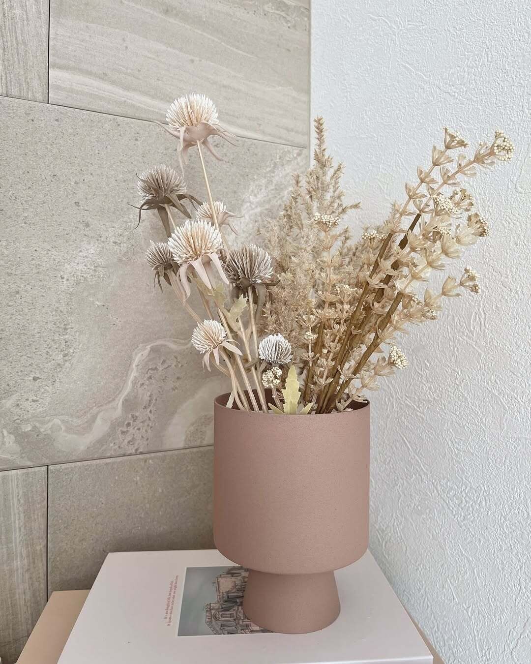 【ダイソー】かなりの高クオリティー！ダイソーのフェイクグリーンも要チェック