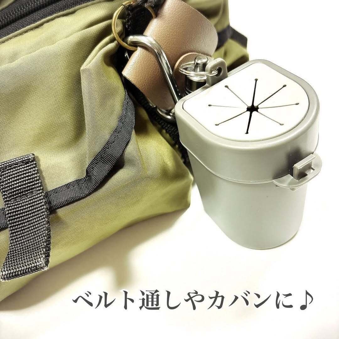 【セリア】カラビナやコードリールをつけて自分好みにアレンジ可能